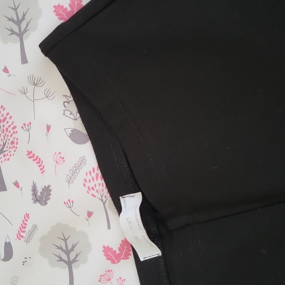 OAK + FORT Black Mid Rise Leggings - Picture 2 of 3